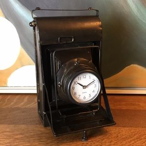 Vintage Camera Clock